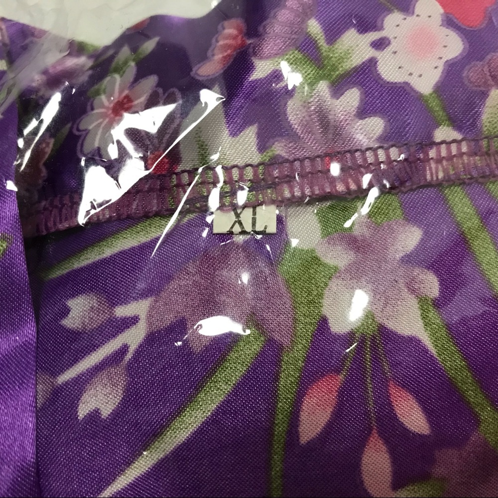 New Wedding Robe Floral Satin XL - Picture 5 of 5